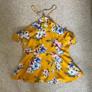 Floral print sleeveless top - size M